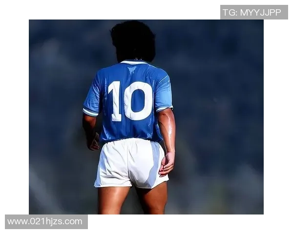 历史足球球星排名前十名深度分析与全球足坛影响力探讨 历史足球球星排名前十名深度分析与全球足坛影响力探讨